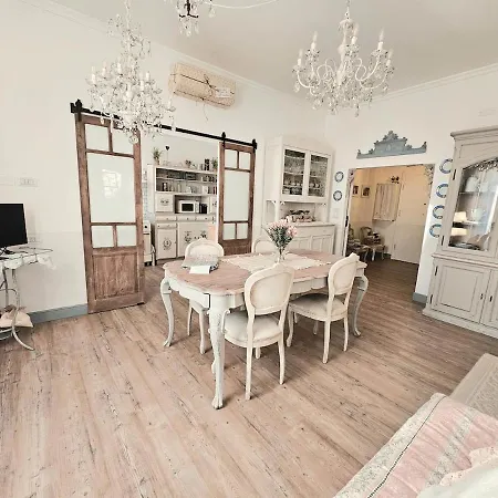 La Maison Liberty Charme & Private Parking San Martino Apartamento