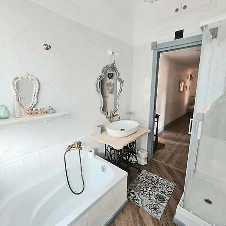 La Maison Liberty Charme & Private Parking San Martino Apartamento *