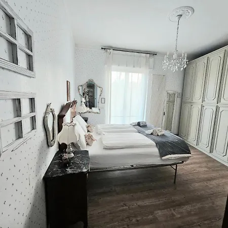 La Maison Liberty Charme & Private Parking San Martino *