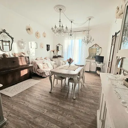 Apartamento La Maison Liberty Charme & Private Parking San Martino Génova