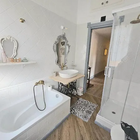 La Maison Liberty Charme & Private Parking San Martino Apartamento *